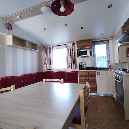 Campingplatz Mobil A Au L'escale Proche De Royan Meschers-sur-Gironde